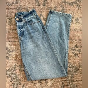 Wild Fable Women’s High Rise 90s Relaxed Straight Jeans medium Wash size 2